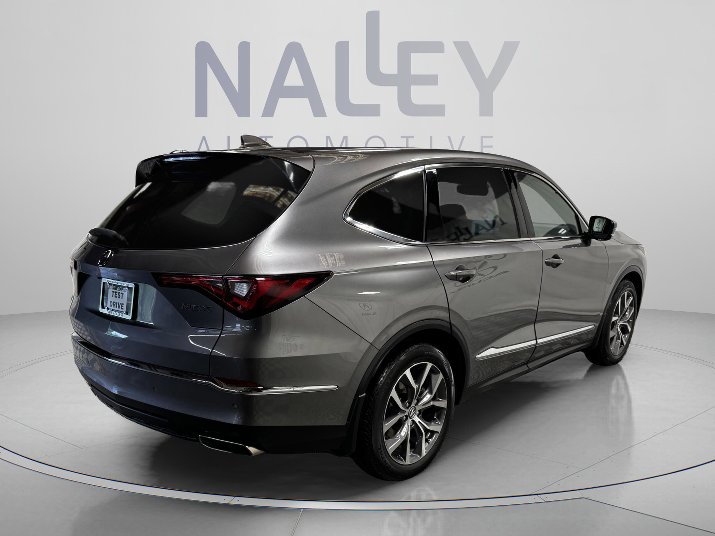 2023 Acura MDX FWD w/ Technology Package