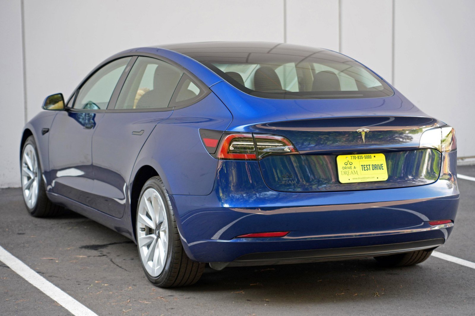 2023 Tesla Model 3 Standard Range