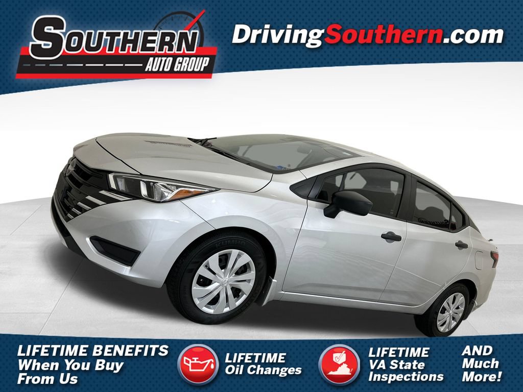 Used 2024 Nissan Versa S w/ Trunk Package