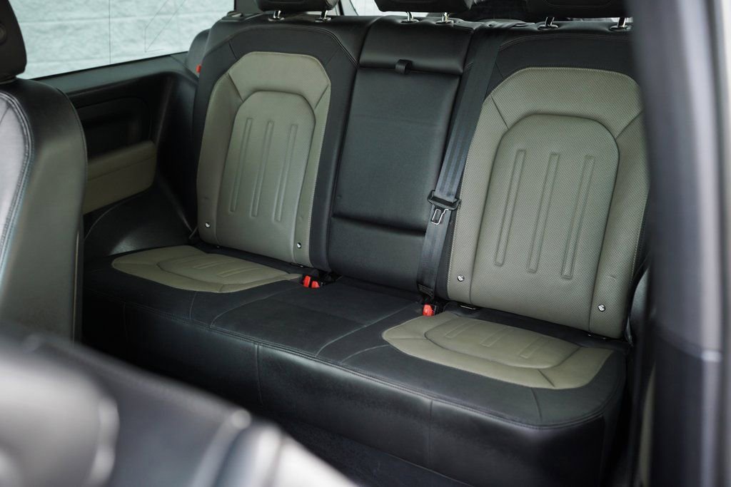 2022 Land Rover Defender 90 X-Dynamic S