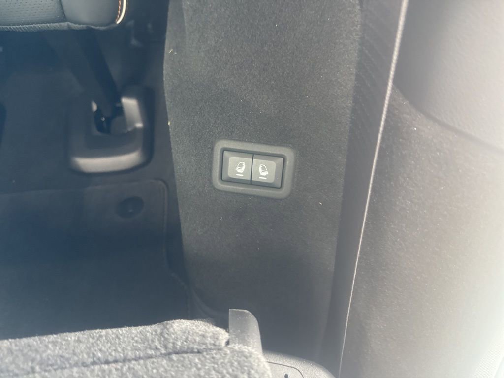 2025 Jeep Grand Wagoneer Series III