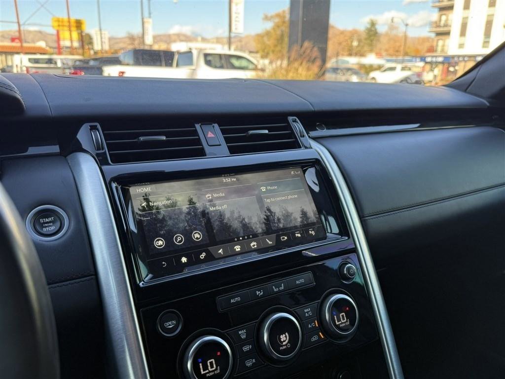 2020 Land Rover Discovery HSE Luxury