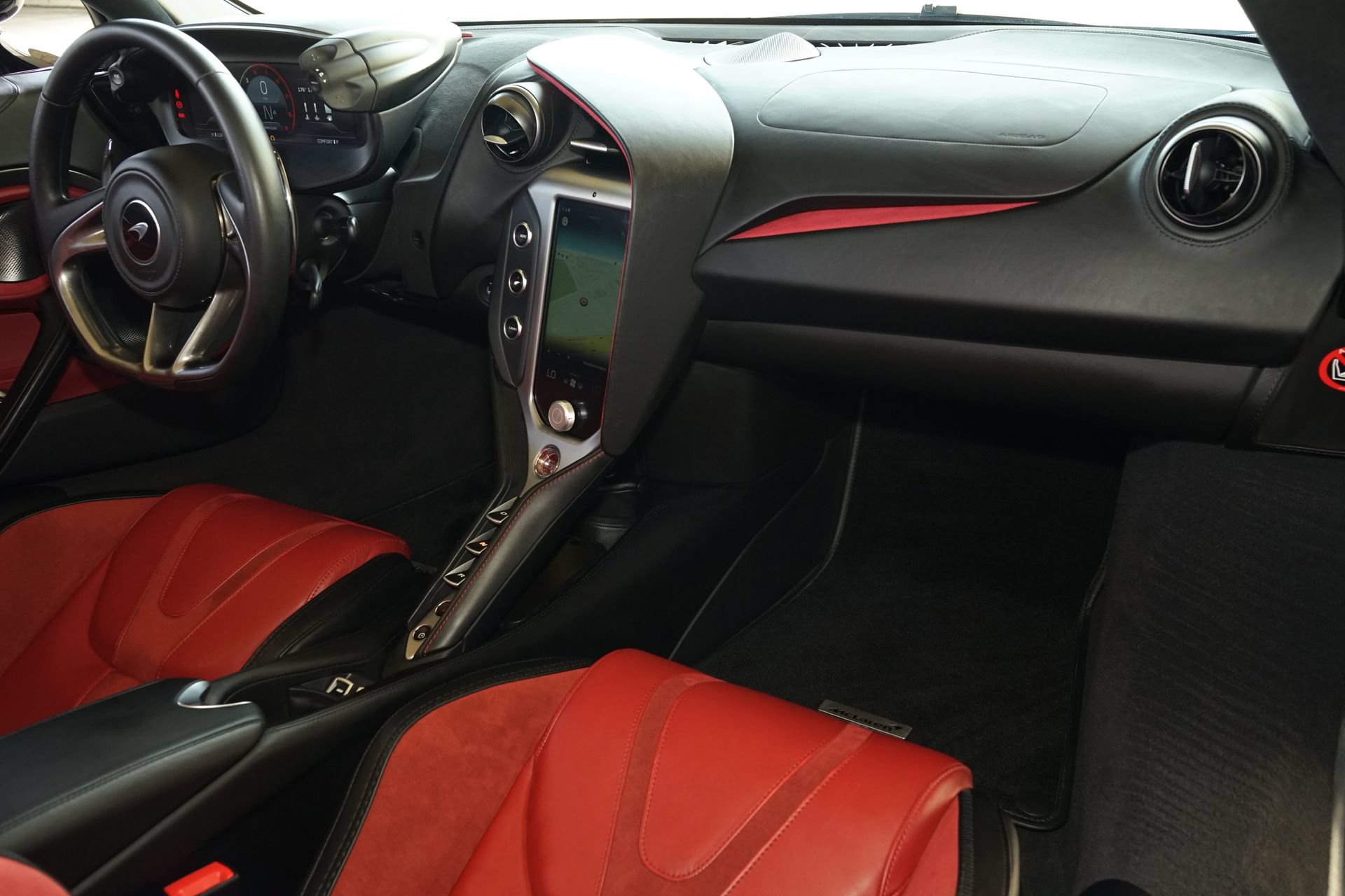Used 2024 McLaren 750S Spider photo 14