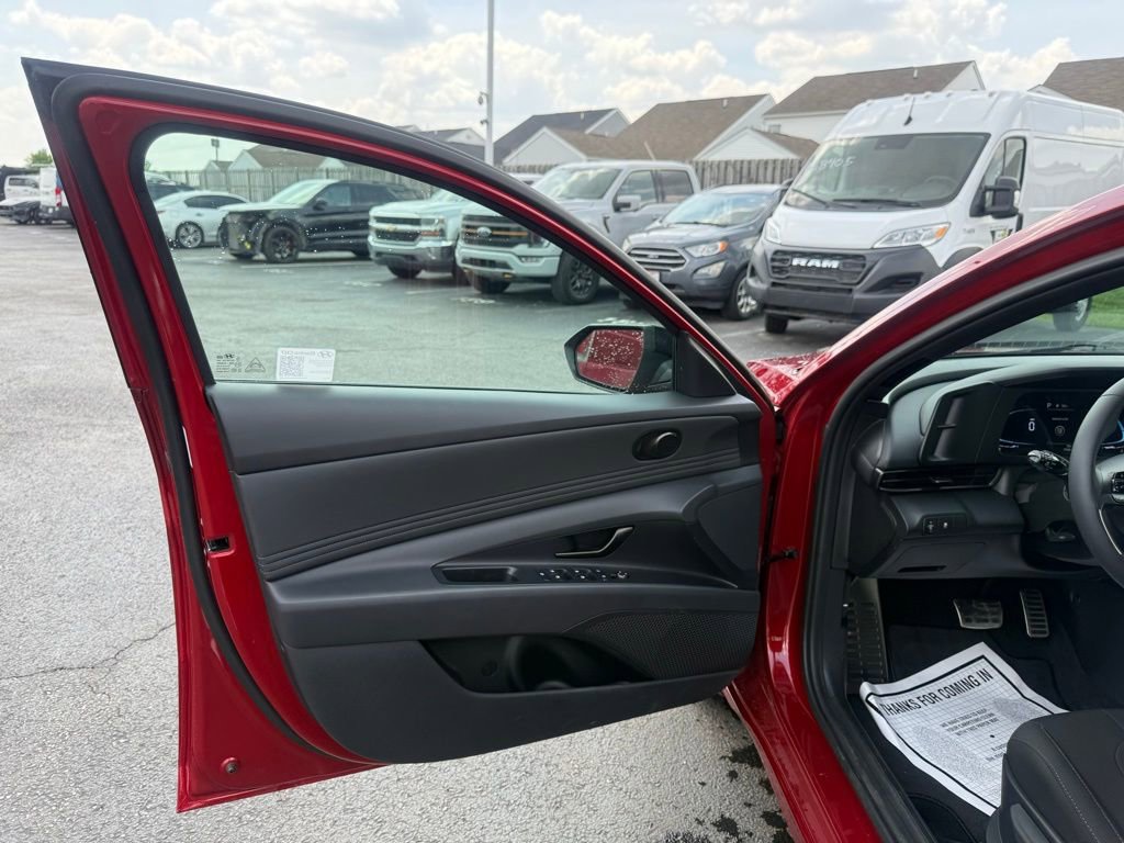 2025 Hyundai Elantra Sport