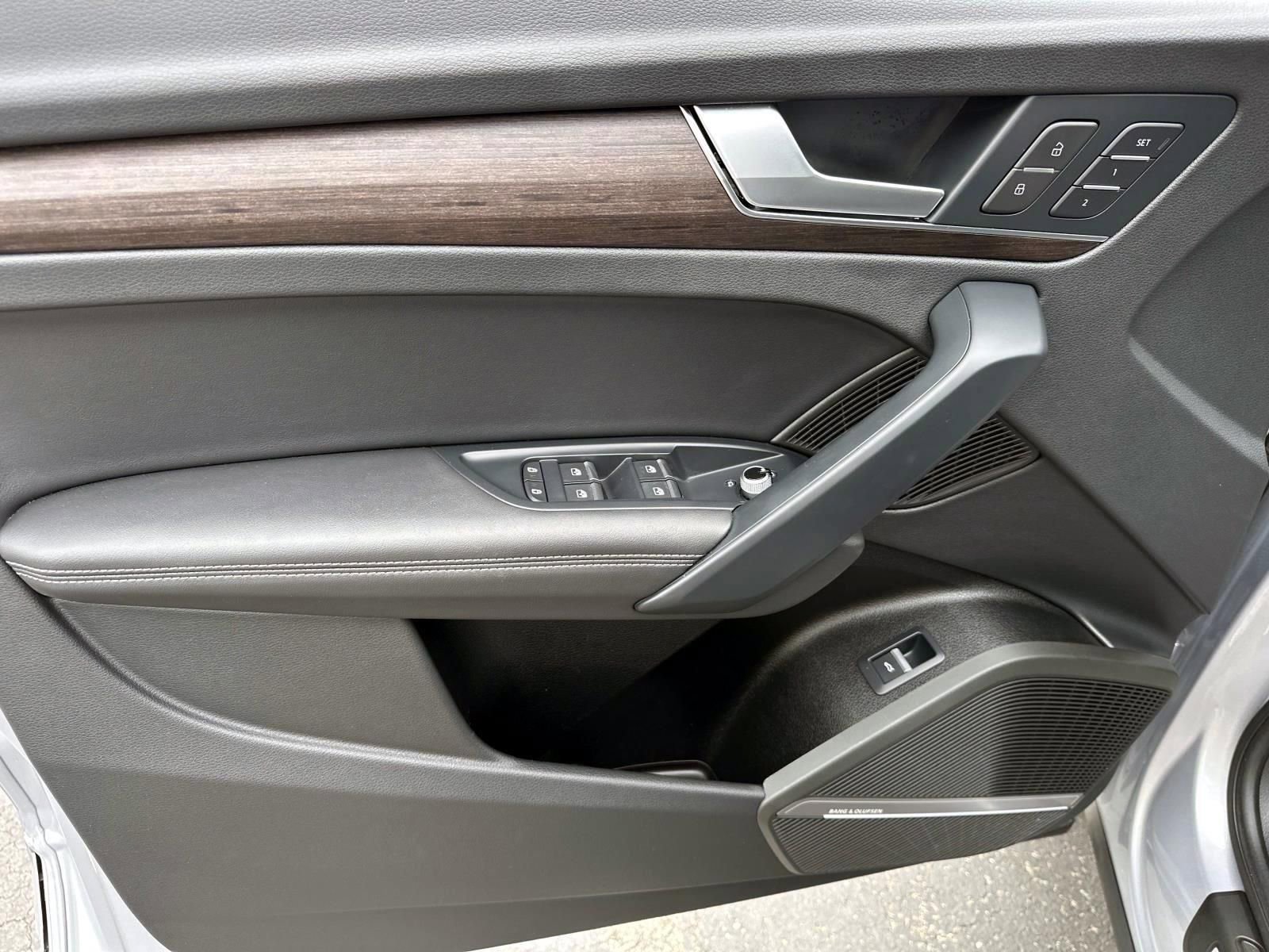 2023 Audi Q5 2.0T Premium Plus