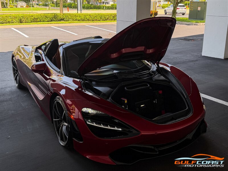 Used 2022 McLaren 720S Spider photo 38