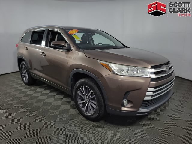 Used 2017 Toyota Highlander XLE