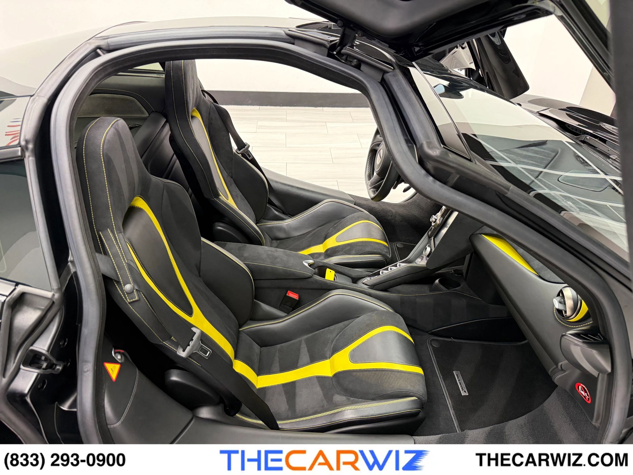 Used 2018 McLaren 720S Performance photo 68
