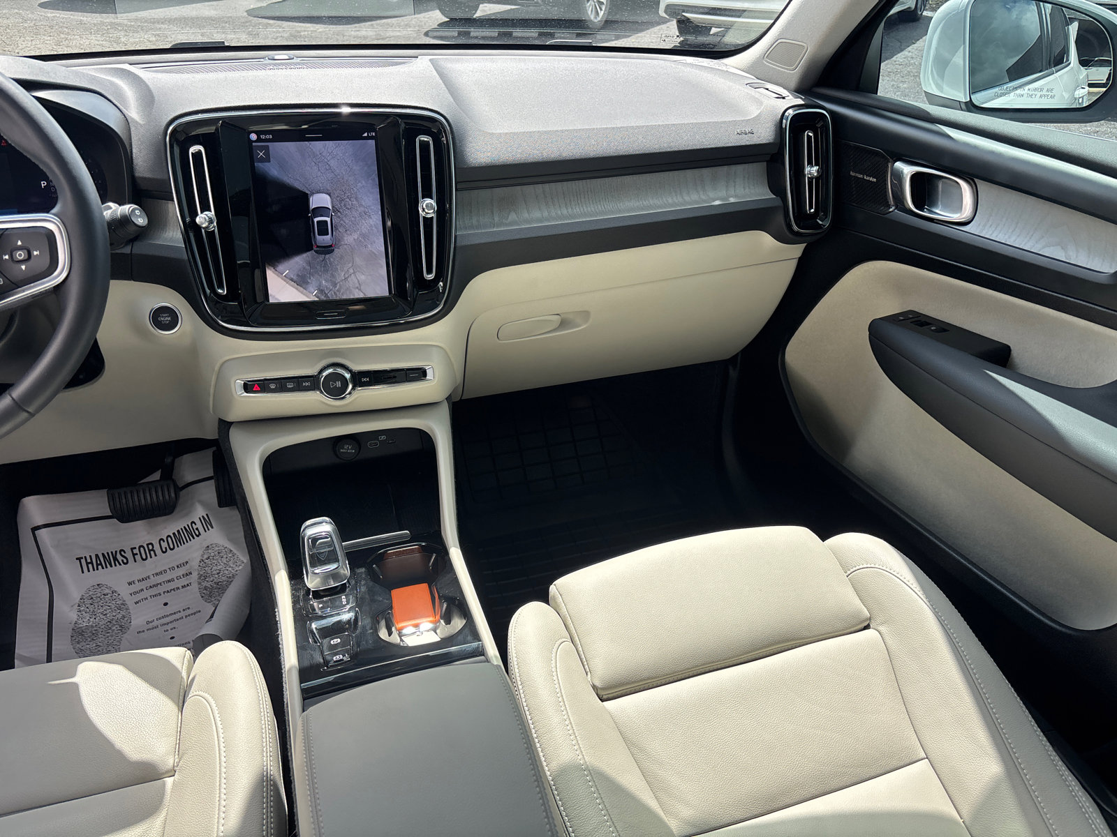 2024 Volvo Xc40 B5 Plus