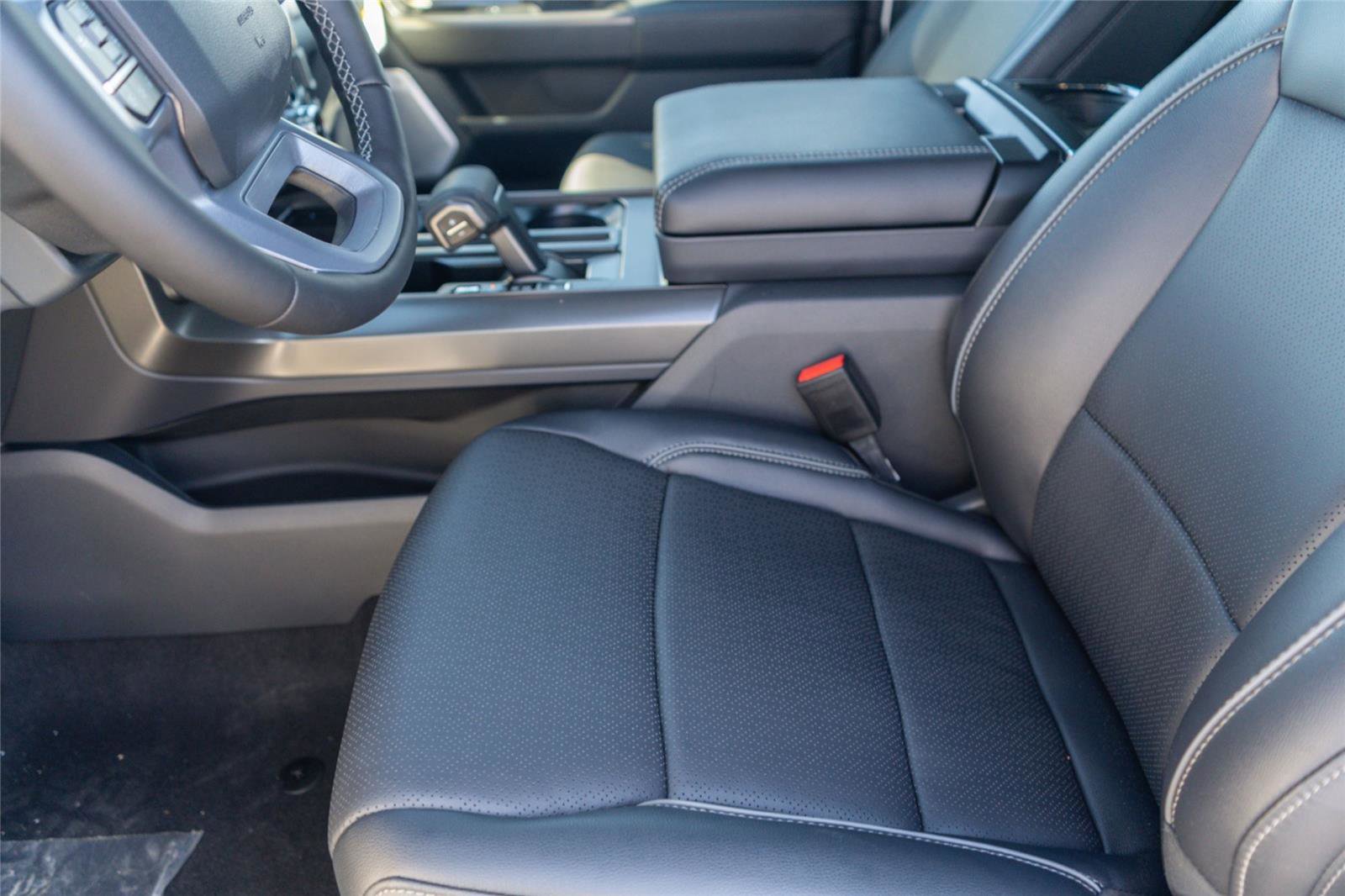 2025 Ford F150 Lariat