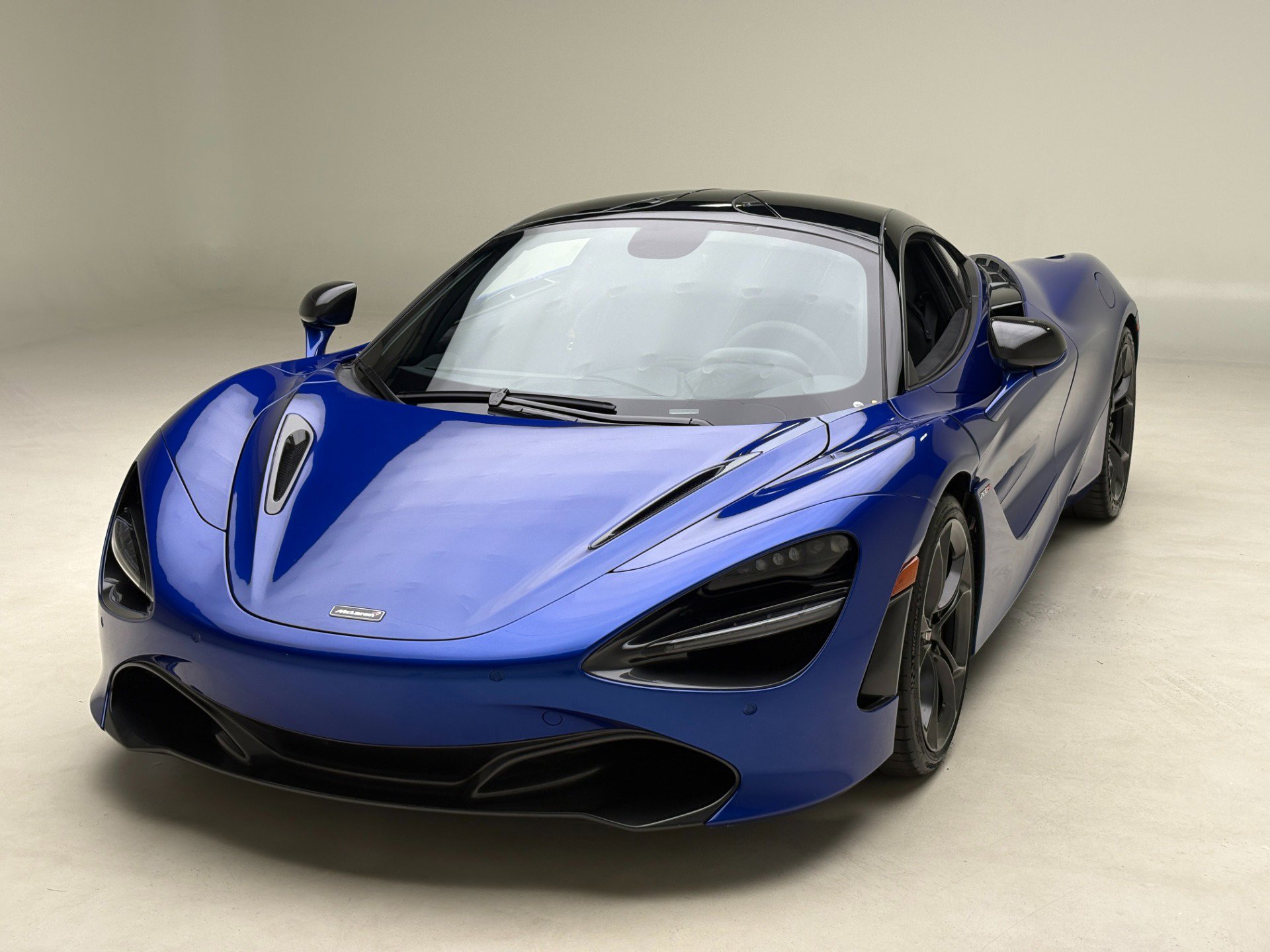 Used 2018 McLaren 720S Performance photo 7