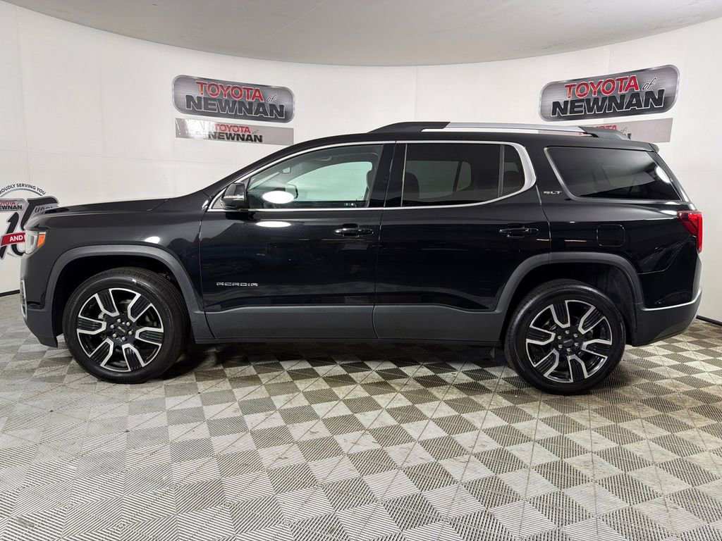2022 GMC Acadia SLT