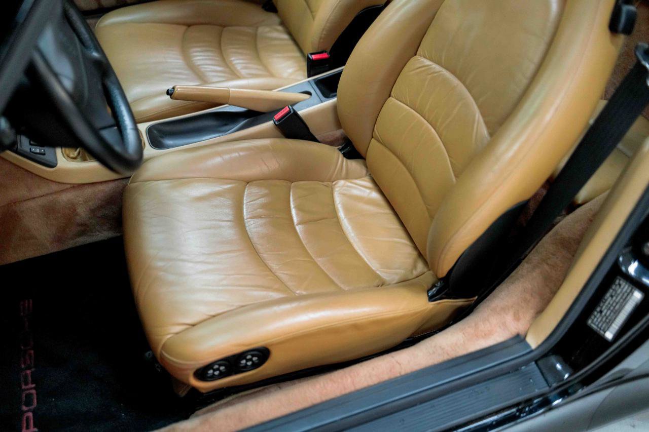 1998 Porsche 911 Carrera 4S