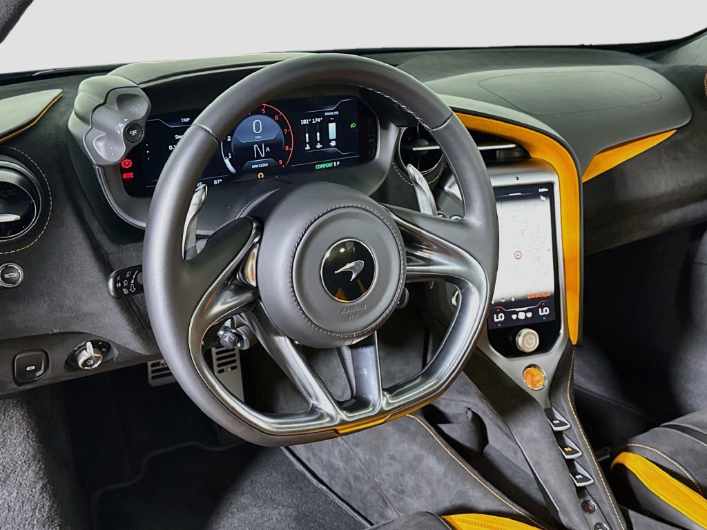 Used 2026 McLaren 750S Spider photo 10