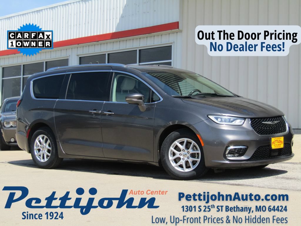 Used 2021 Chrysler Pacifica Touring-L