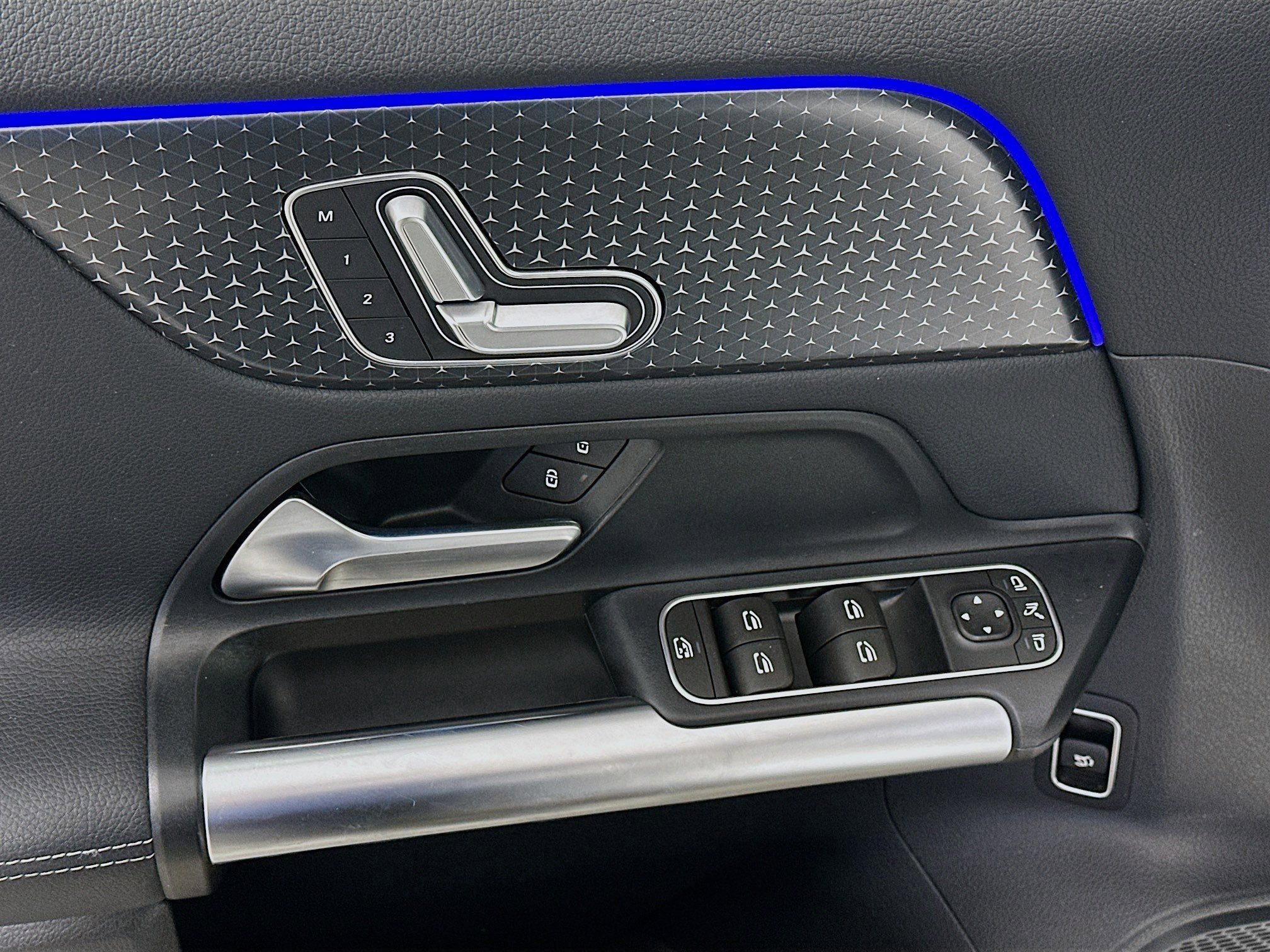 2025 Mercedes-Benz GLA 250