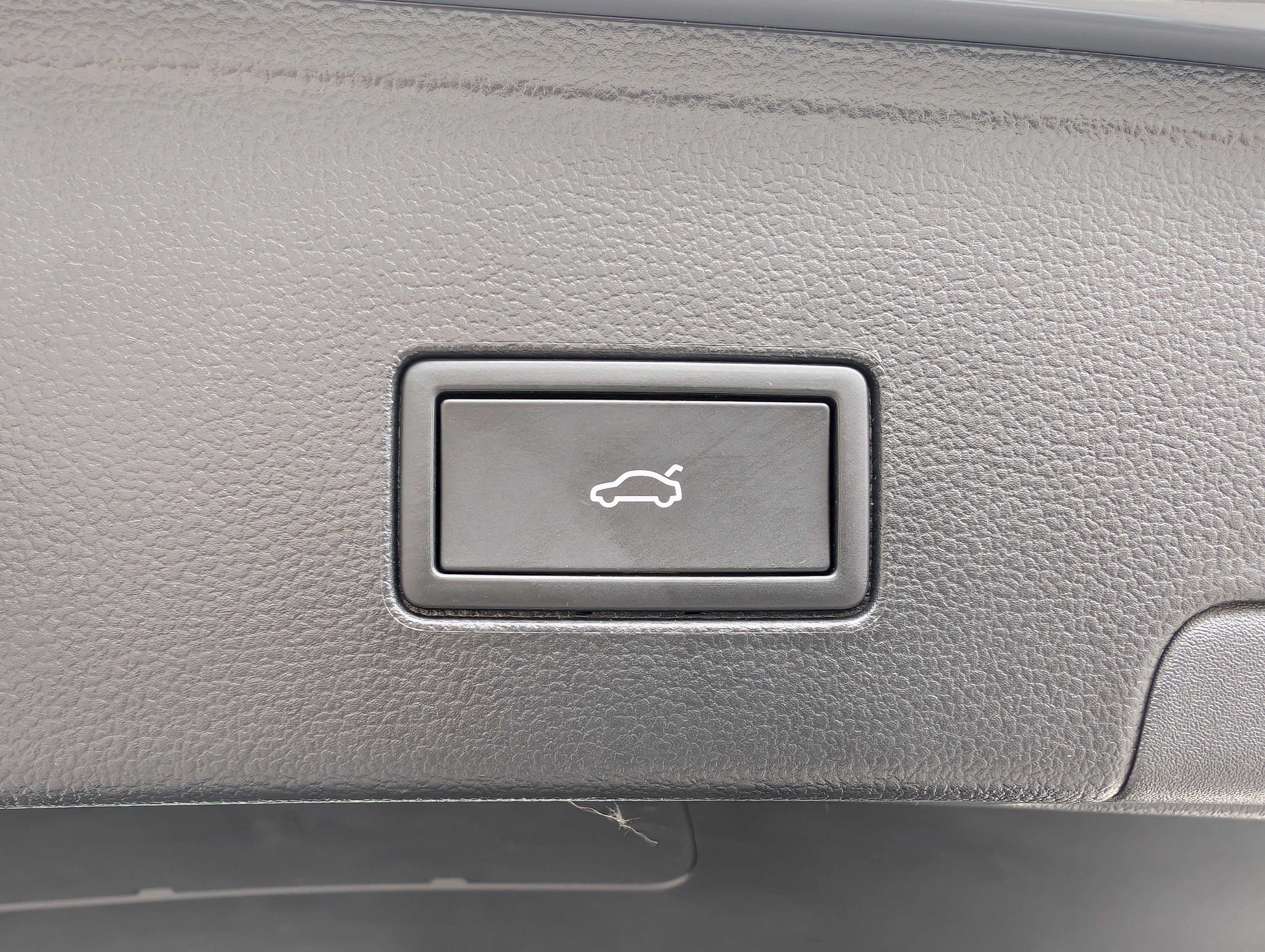 2025 Volkswagen Atlas Cross Sport SEL Premium R-Line