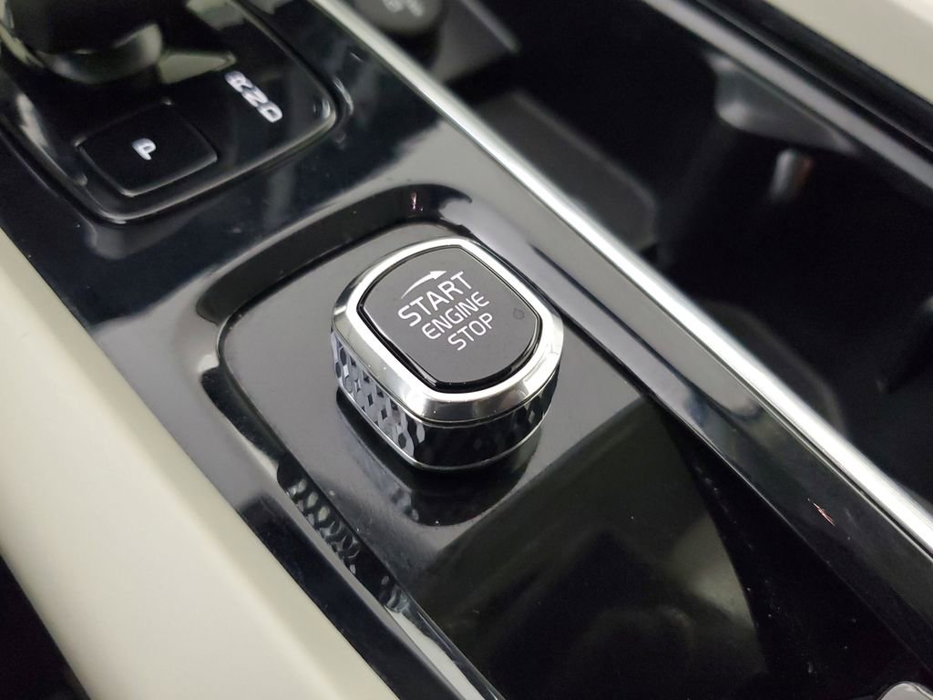 2023 Volvo Xc60 B5 Plus