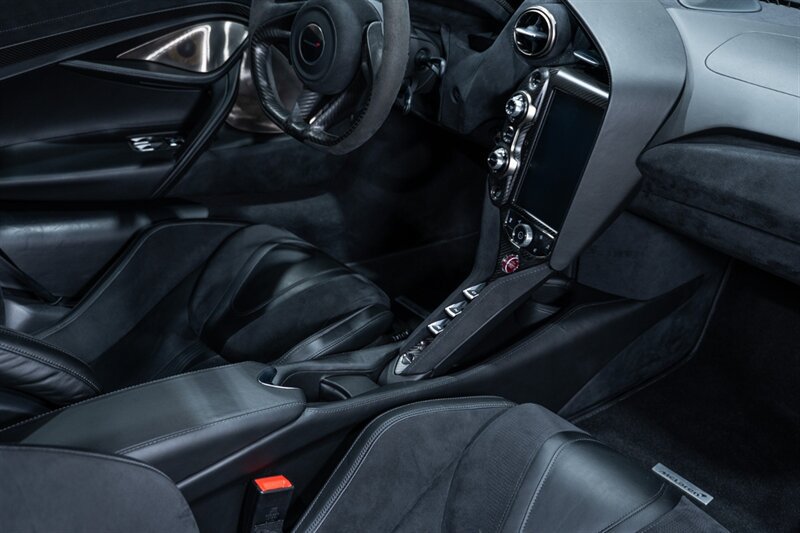 Used 2018 McLaren 720S Performance photo 47