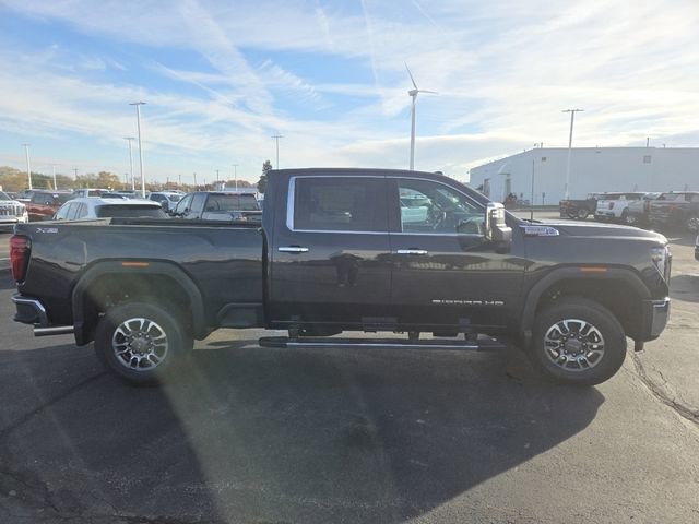 2025 GMC Sierra 3500 SLT