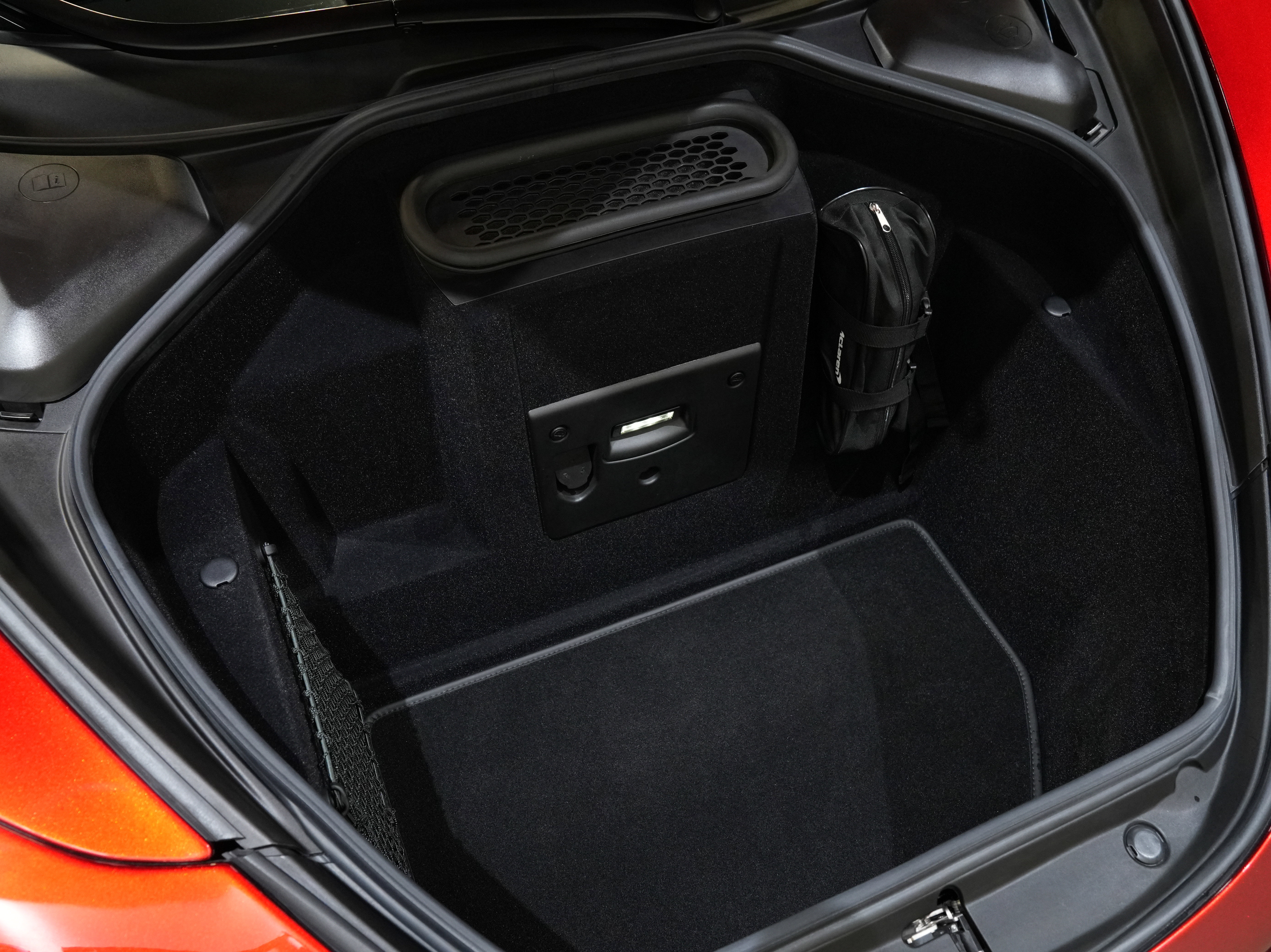 Used 2018 McLaren 720S photo 41