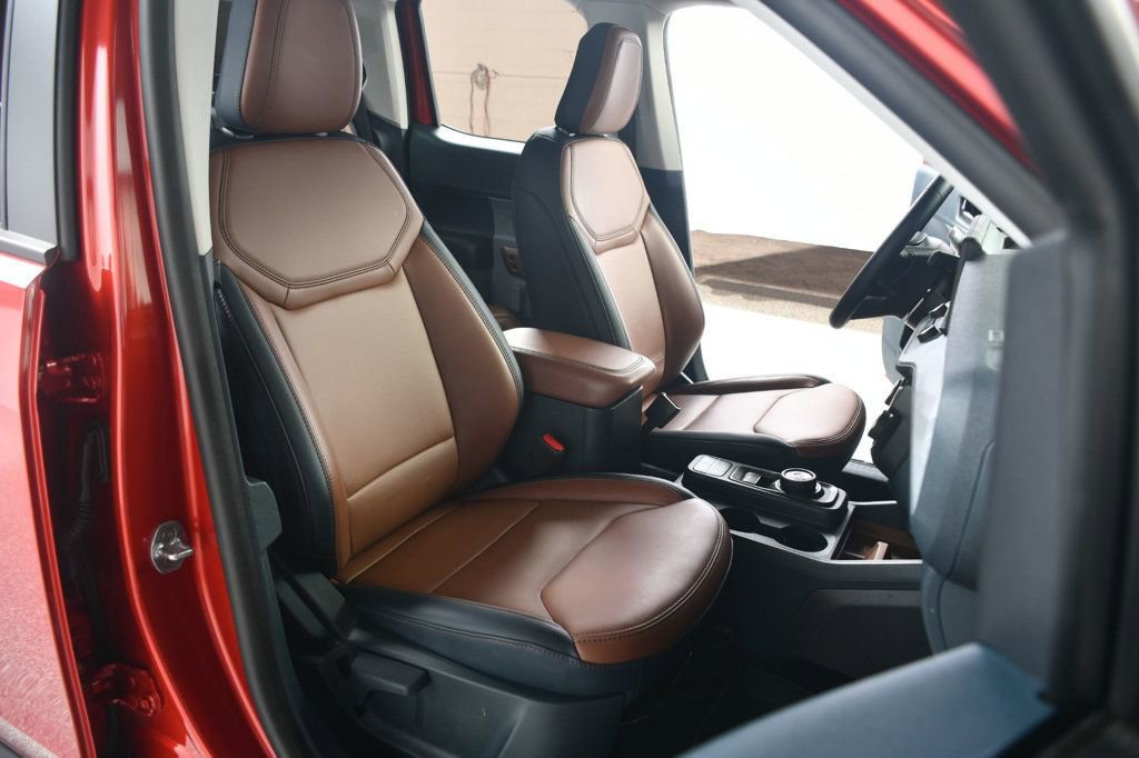 2023 Ford Maverick Lariat