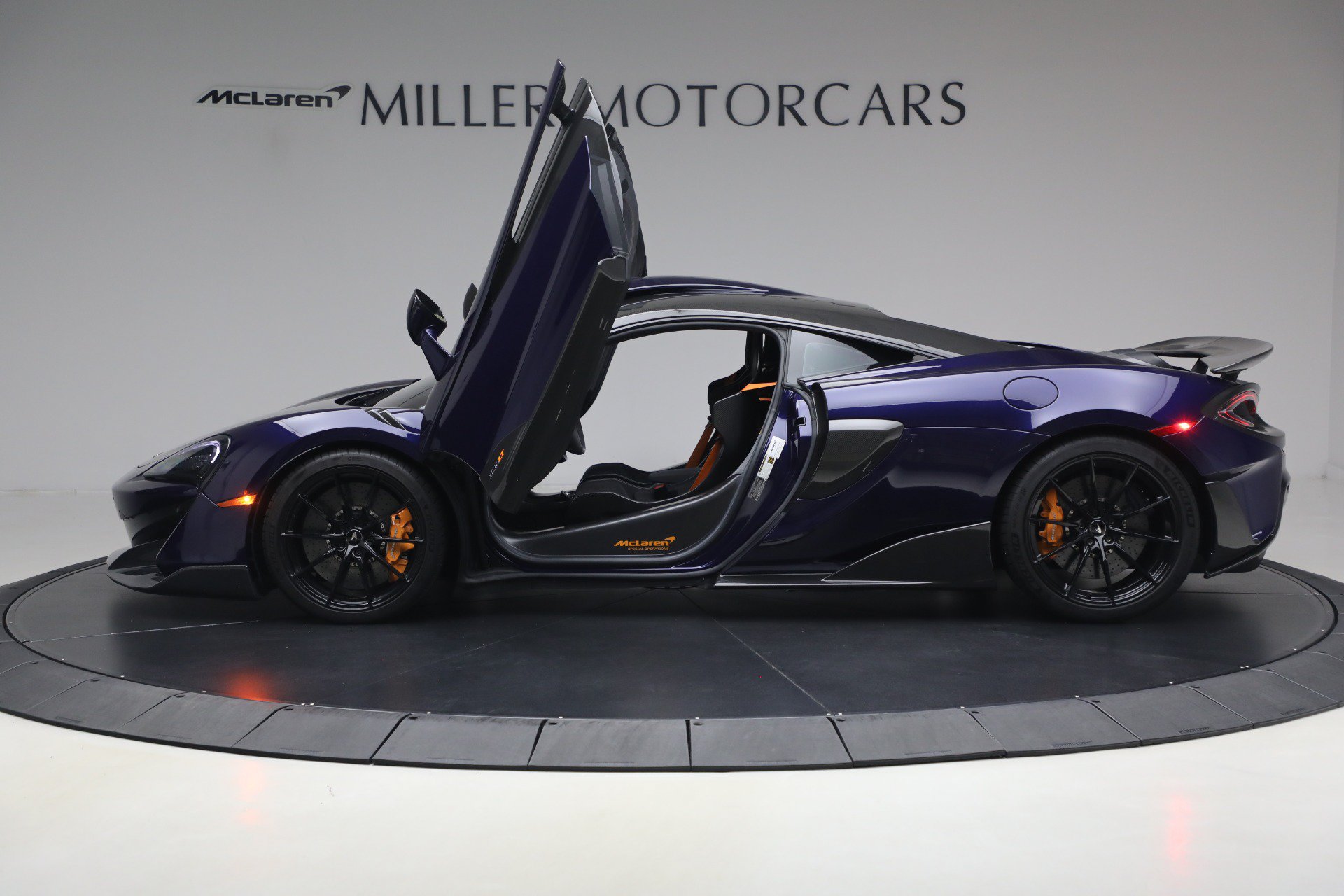 Used 2019 McLaren 600LT photo 16