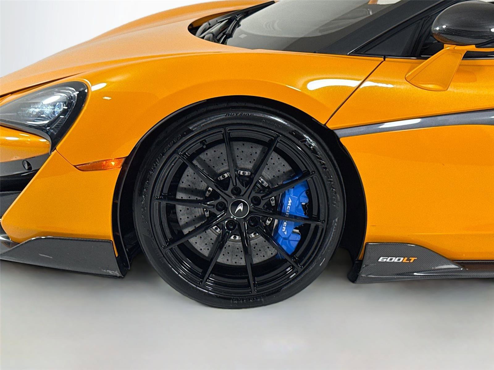 Used 2020 McLaren 600LT Spider photo 36