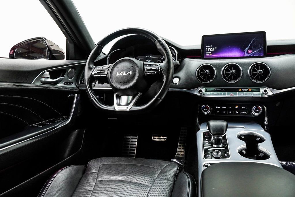 2023 Kia Stinger GT2