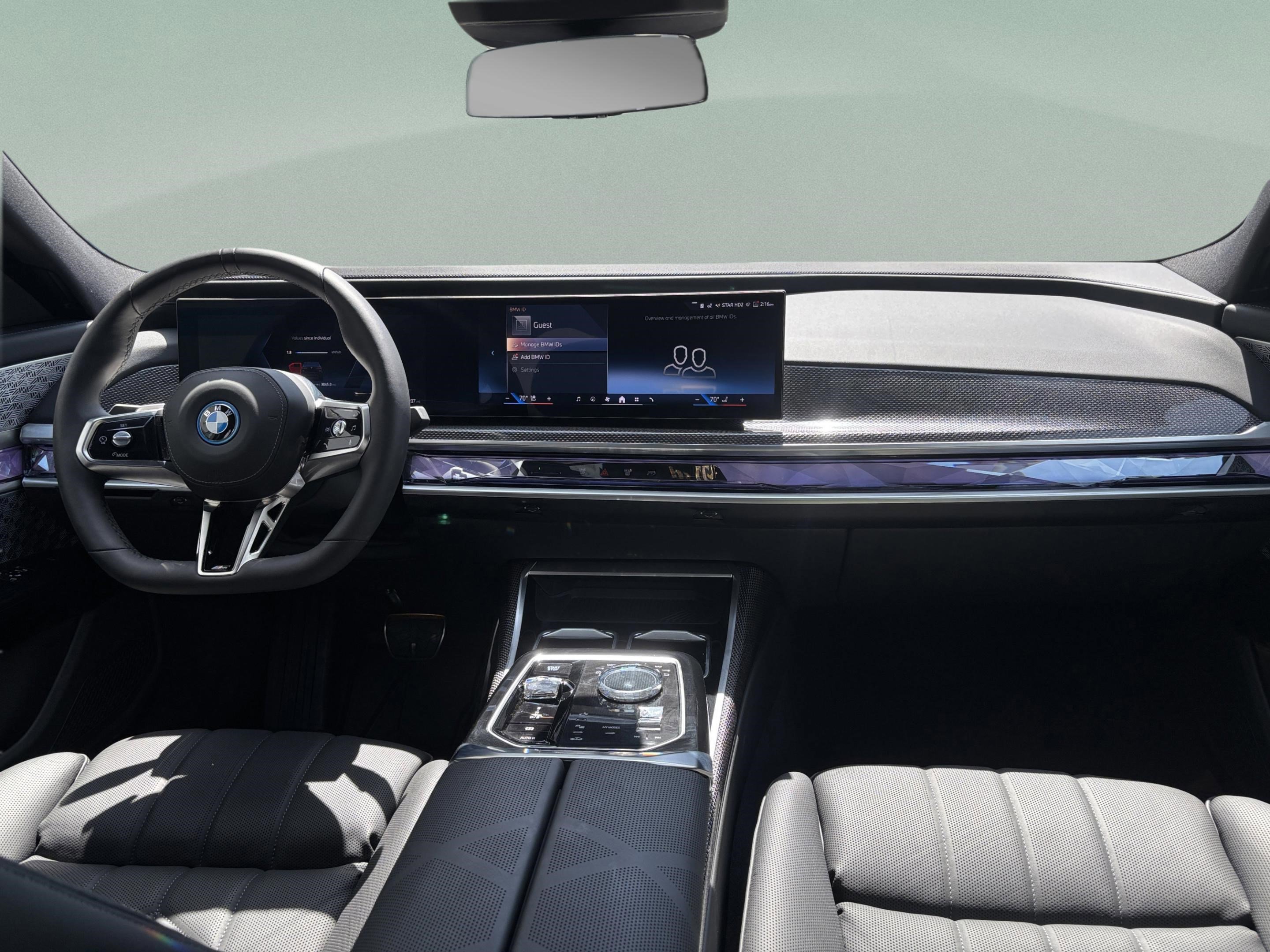 2025 BMW i7 eDrive50