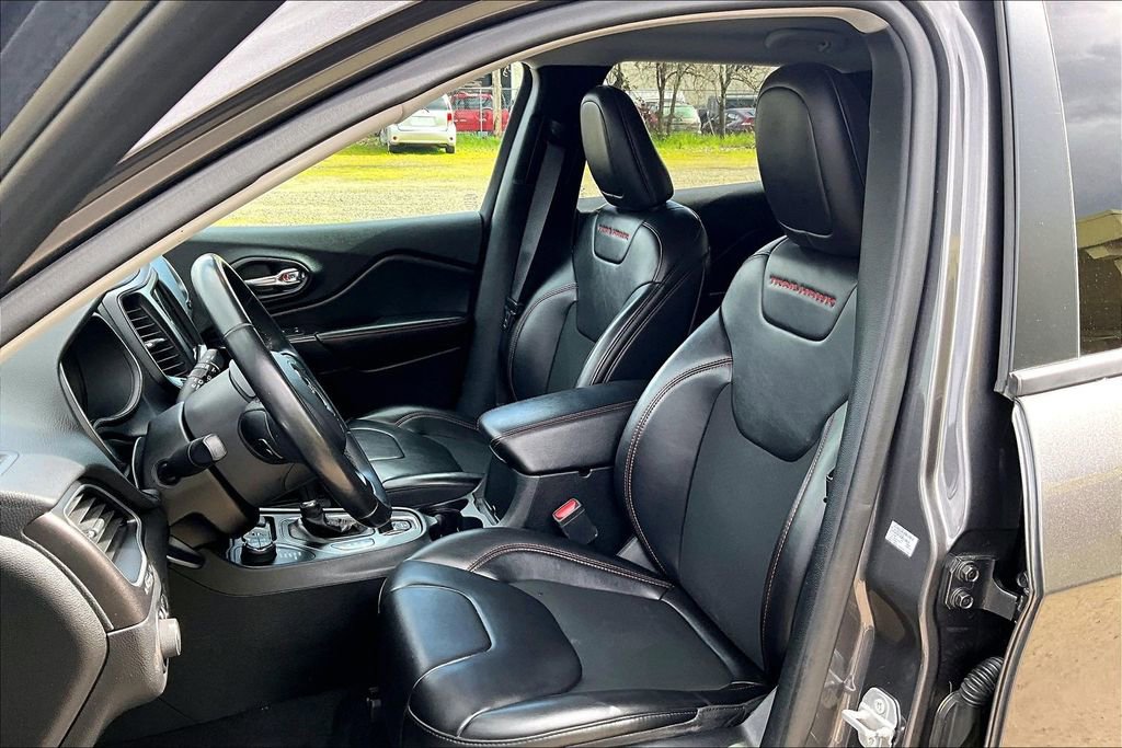 2019 Jeep Cherokee Trailhawk