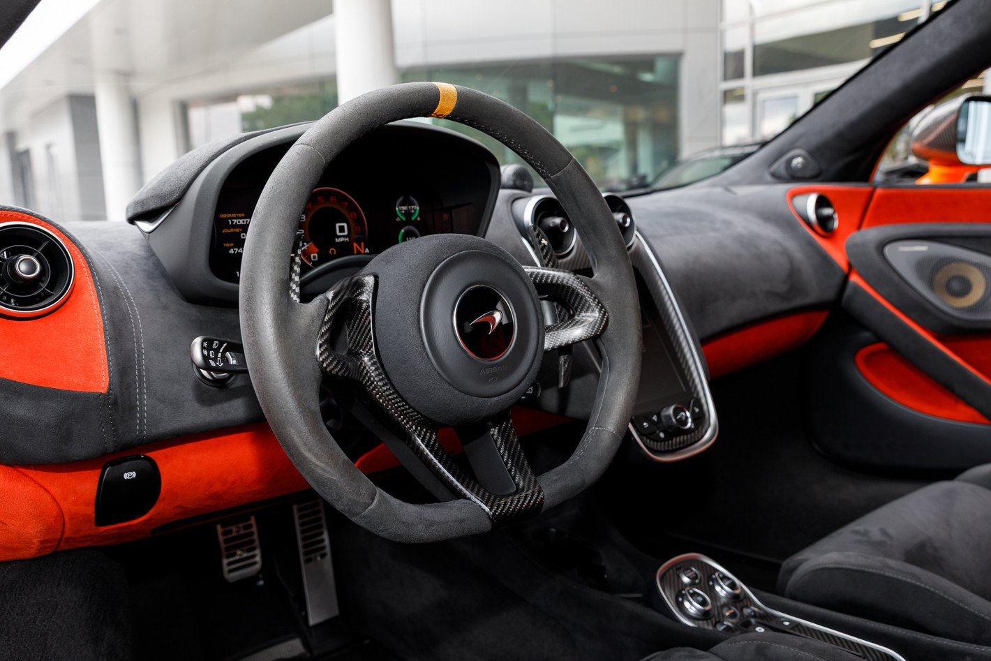 Used 2019 McLaren 600LT photo 45