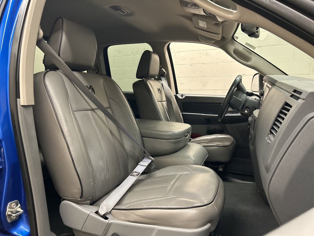 2007 Dodge Ram 1500 Truck SLT