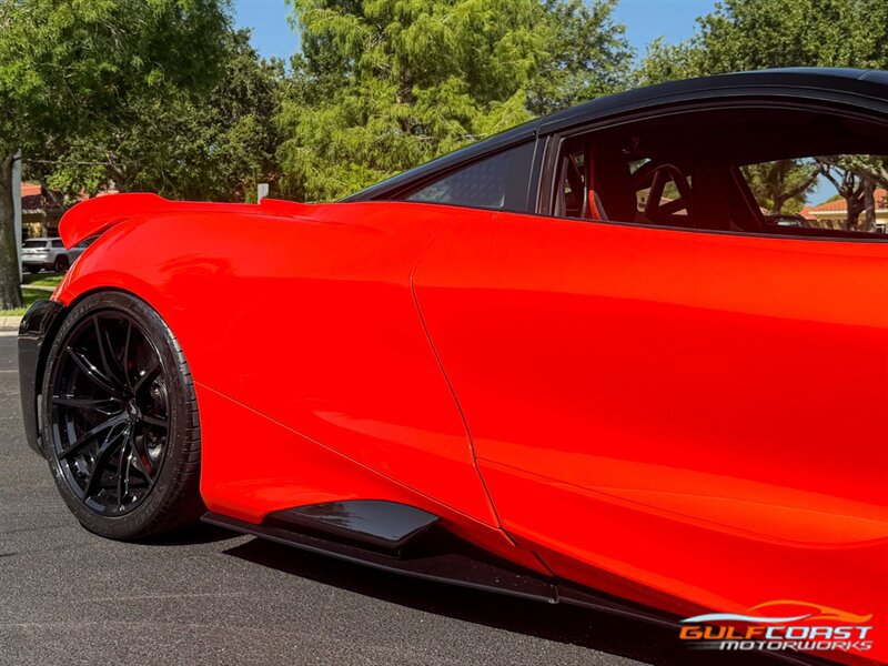 Used 2021 McLaren 765LT photo 55