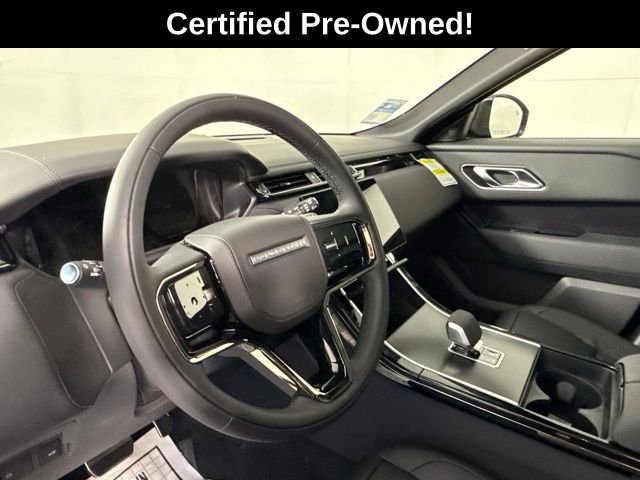 2026 Land Rover Range Rover Velar Dynamic SE