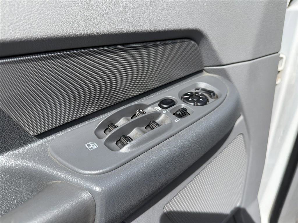 2009 Dodge Ram 2500 Truck SXT