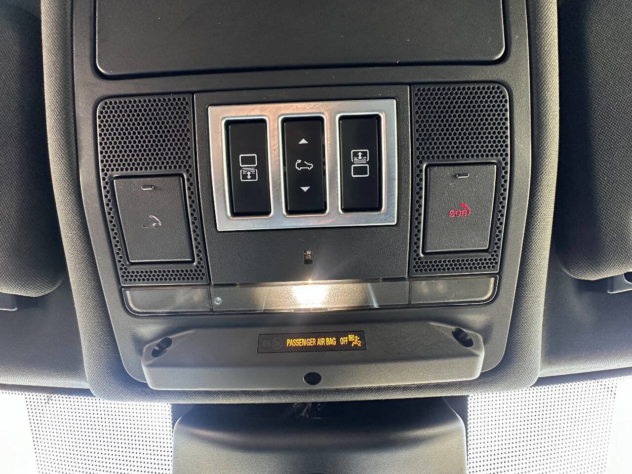 2017 Land Rover Discovery HSE Luxury