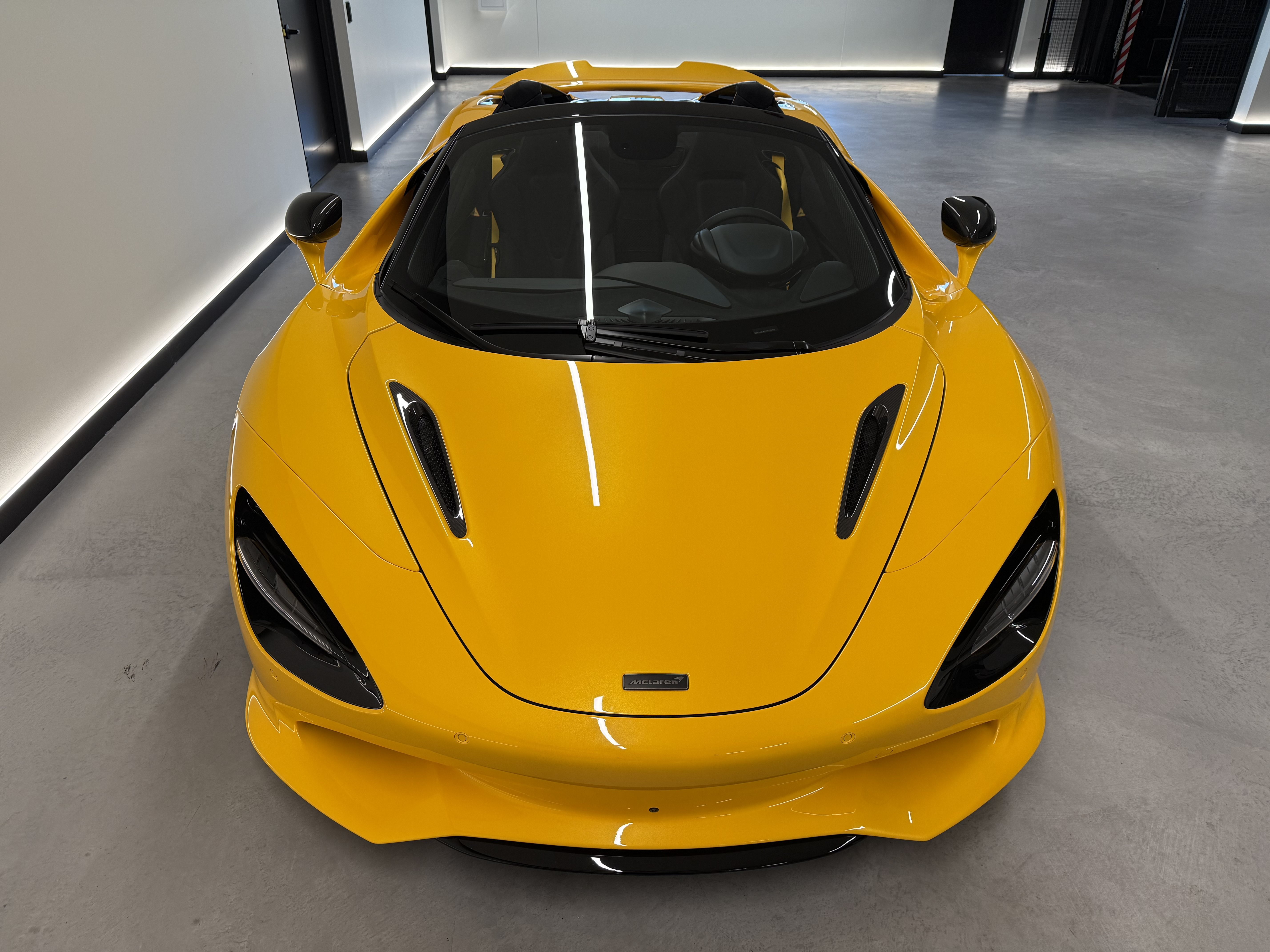 New 2027 McLaren 750S Spider photo 10