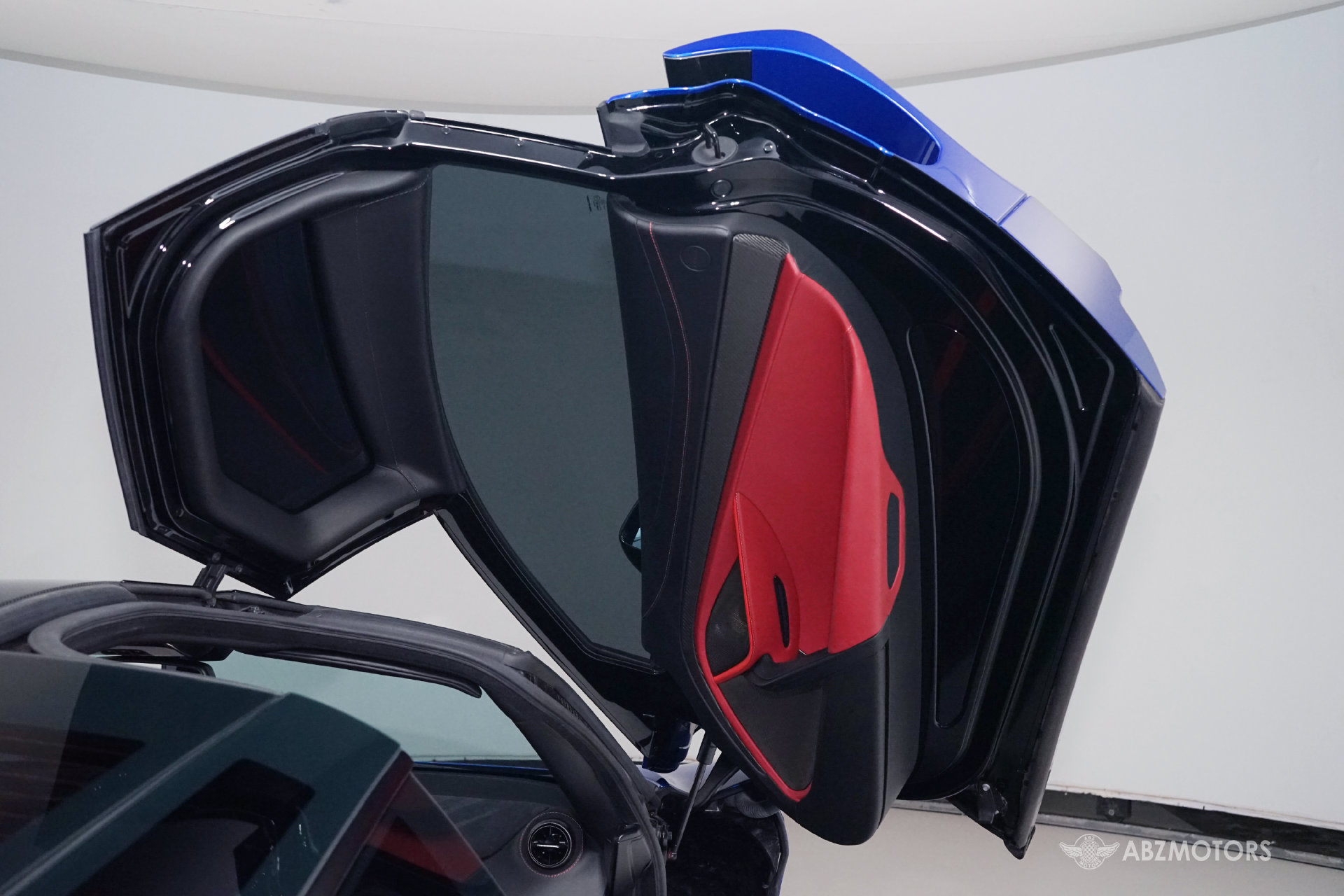 Used 2018 McLaren 720S Performance photo 20