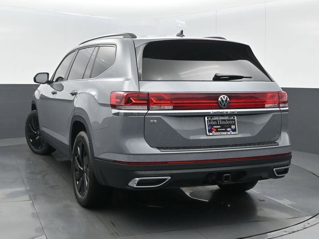 2025 Volkswagen Atlas SE