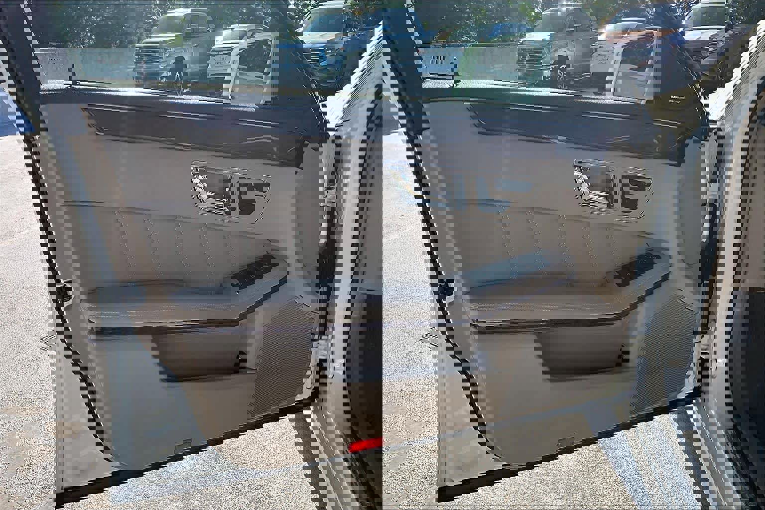 2011 Mercedes-Benz E 350 Sedan