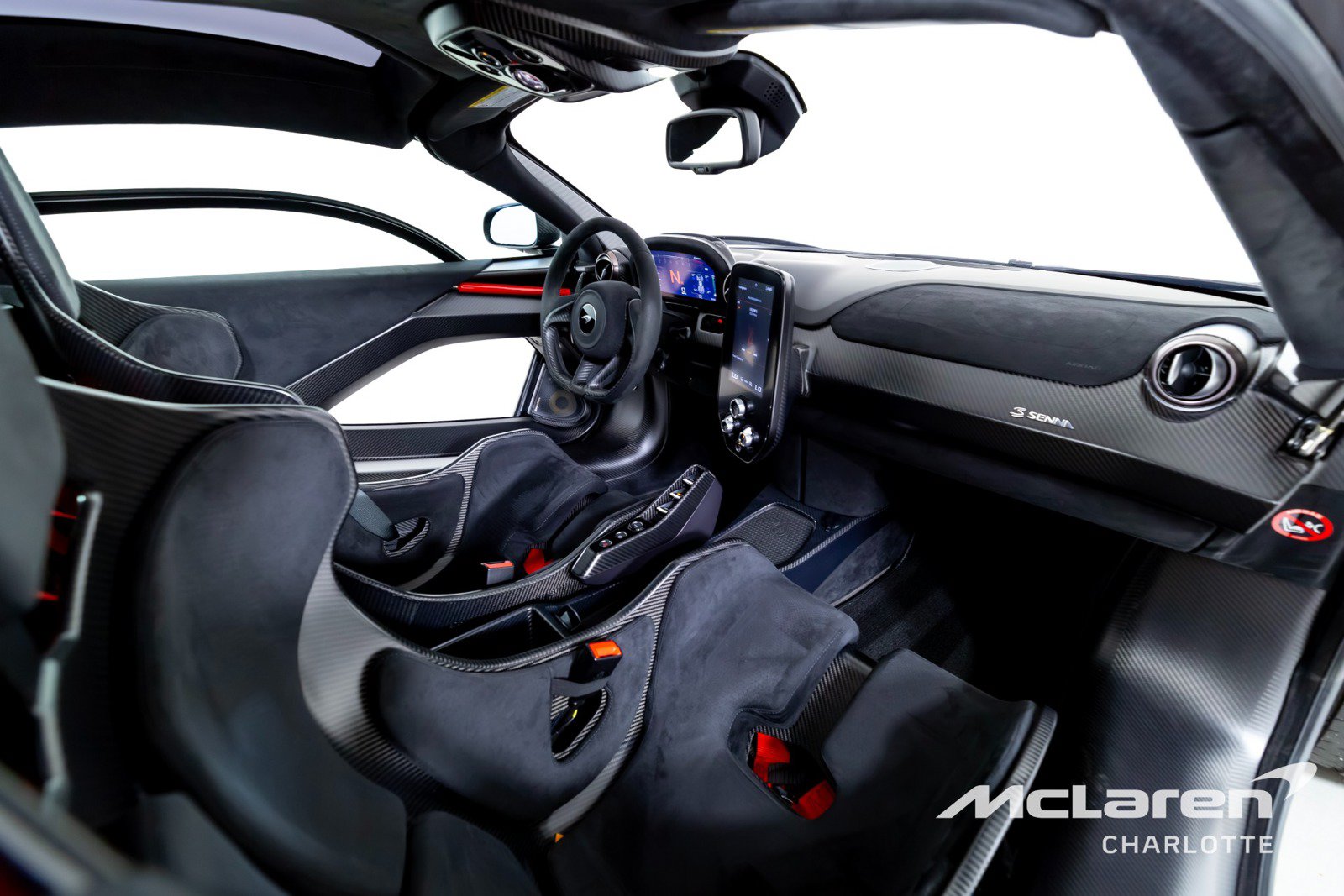 Used 2019 McLaren Senna photo 21