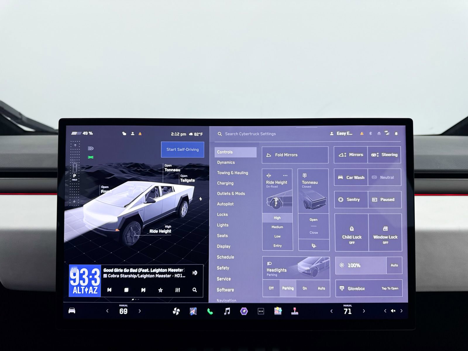 2024 Tesla Cybertruck AWD Crew Cab