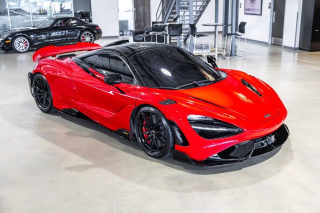 Used 2021 McLaren 765LT photo 18