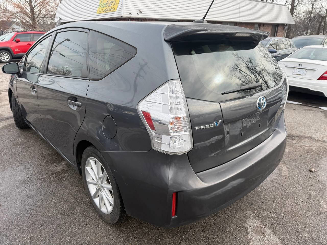 2013 Toyota Prius V Five