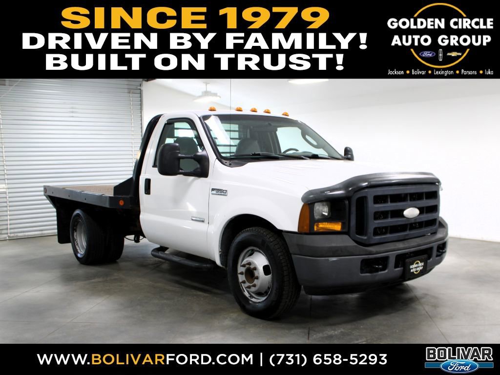 Used 2006 Ford F350 2WD Regular Cab DRW Super Duty