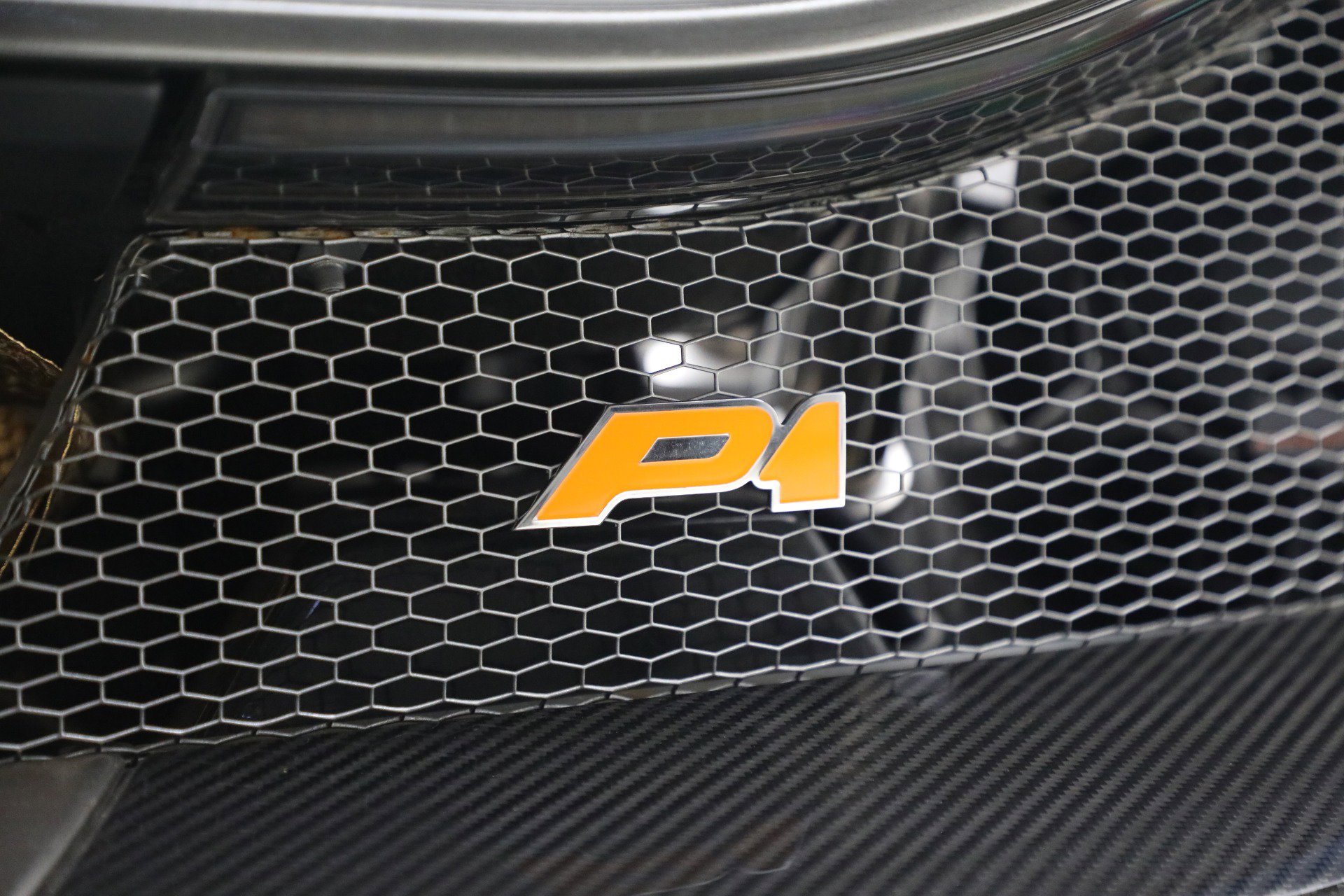 Used 2014 McLaren P1 photo 40