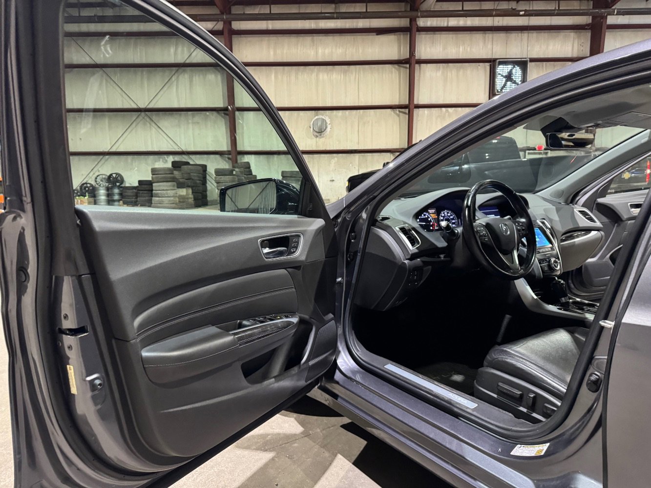 2019 Acura TLX w/ Technology Package