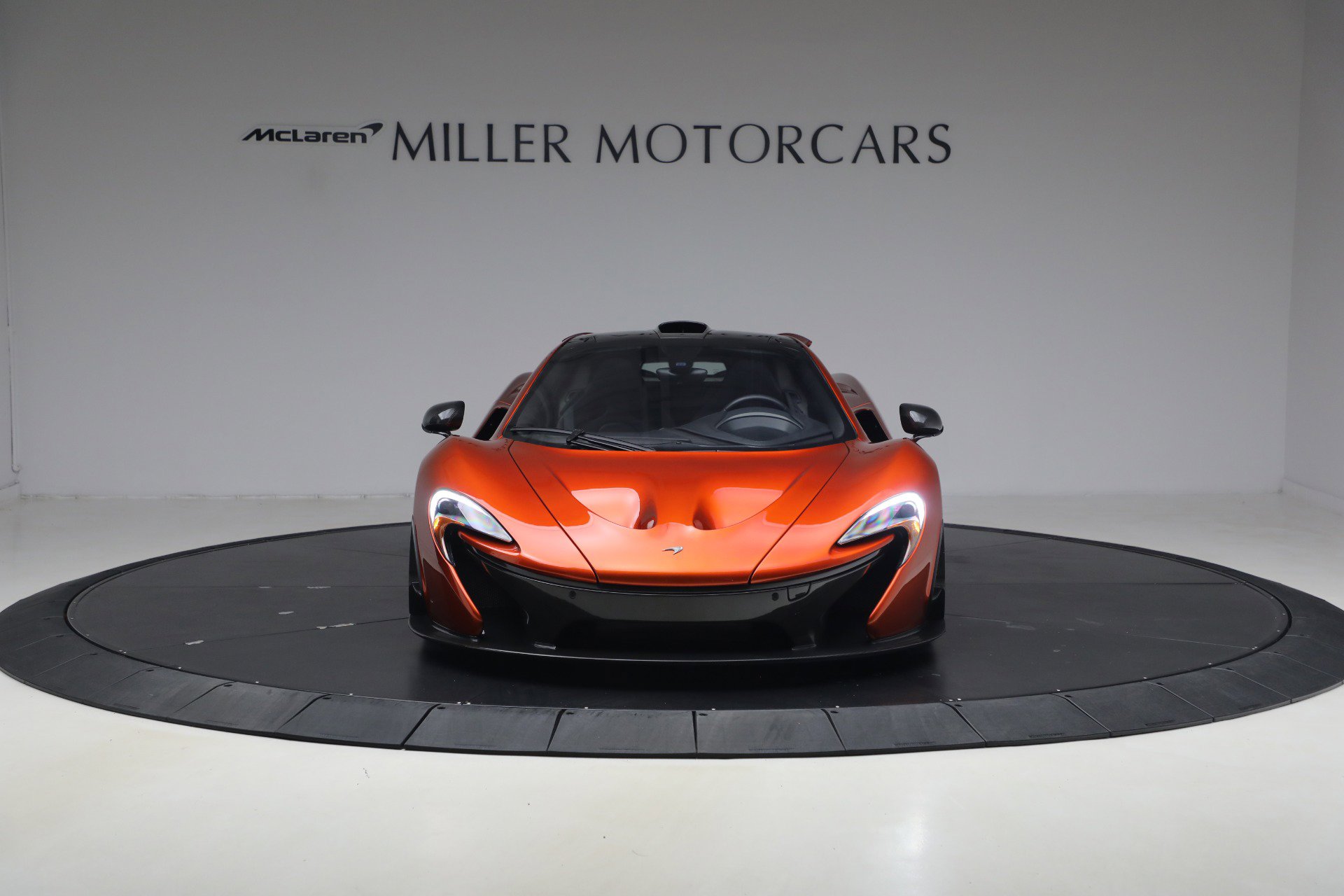 Used 2015 McLaren P1 photo 12