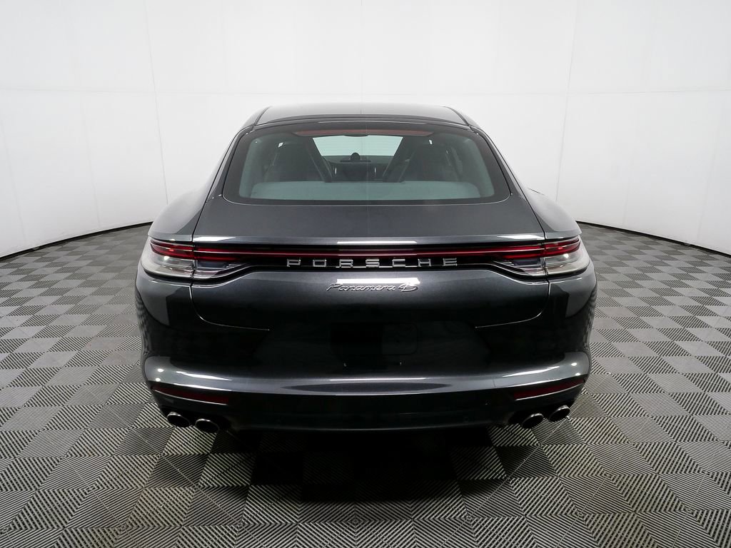 2023 Porsche Panamera 4S